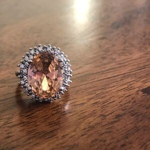 🆕Morganite sunburst with crystal hallo Silver